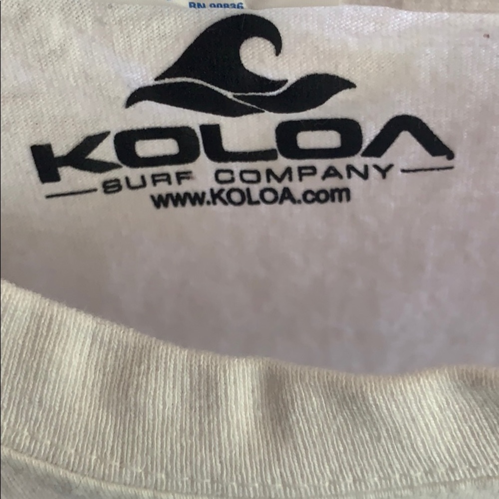 Surf Shirt! 🌟 - Picture 3 of 5